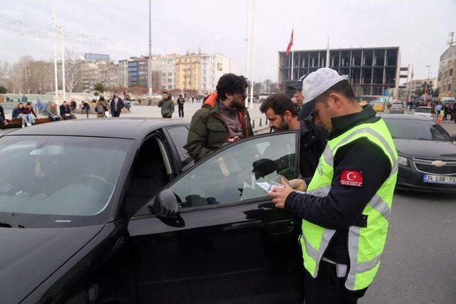 İstanbul’da Polisten Dev Uygulama