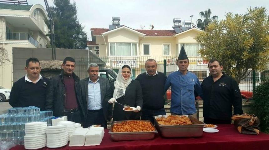 Turizmci Afrin Şehitleri İçin Mevlit Okuttu