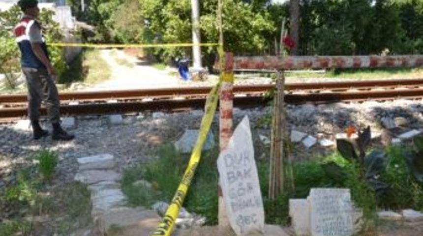 Treni Fark Etmeyen Şahıs Ağır Yaralandı