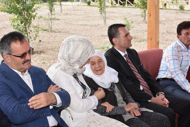 Kızılcahamam’da 15 Temmuz Şehitlerinin Kabirleri Ziyaret Edildi