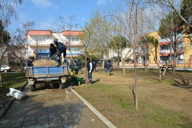 Yunusemre’de Park Ve Bahçeler Düzenleniyor