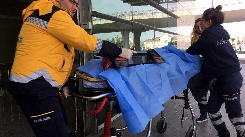 Otomobilin &Ccedil;arptığı Yaya Hayatını Kaybetti