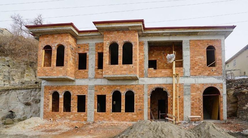 B&uuml;y&uuml;kşehir, Kozluca&rsquo;da K&uuml;lt&uuml;r Merkezi Yapıyor