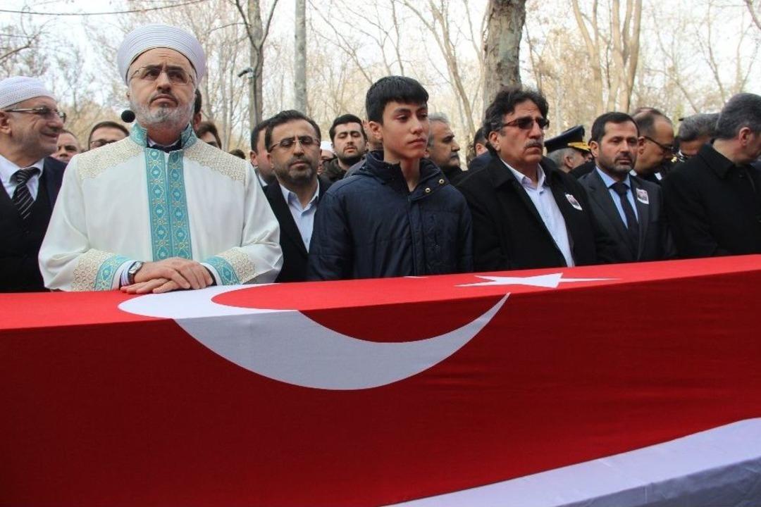 Konyalı Şehit Son Yolculuğuna Uğurlandı