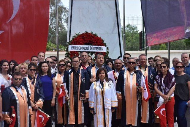 Demokrasi Üniversitesi’nden 15 Temmuz Anması