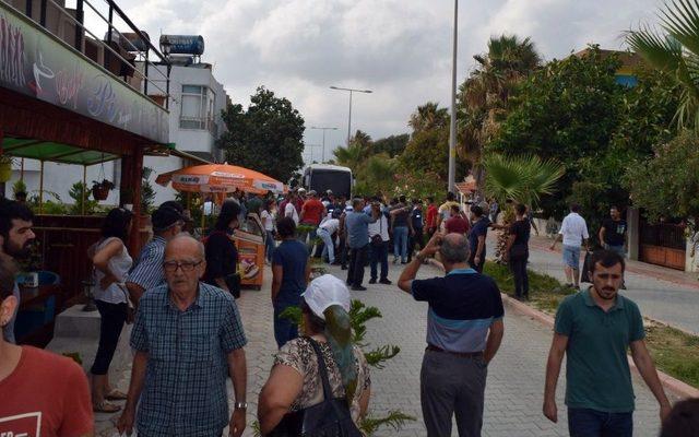 Hatay’da İzinsiz Gösteriye Polis Müdahalesi