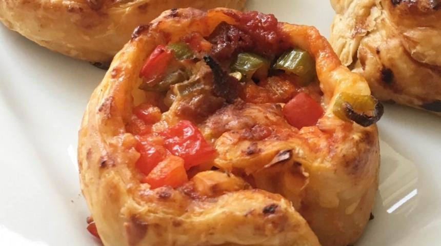 Minik Milföylü Pizzalar