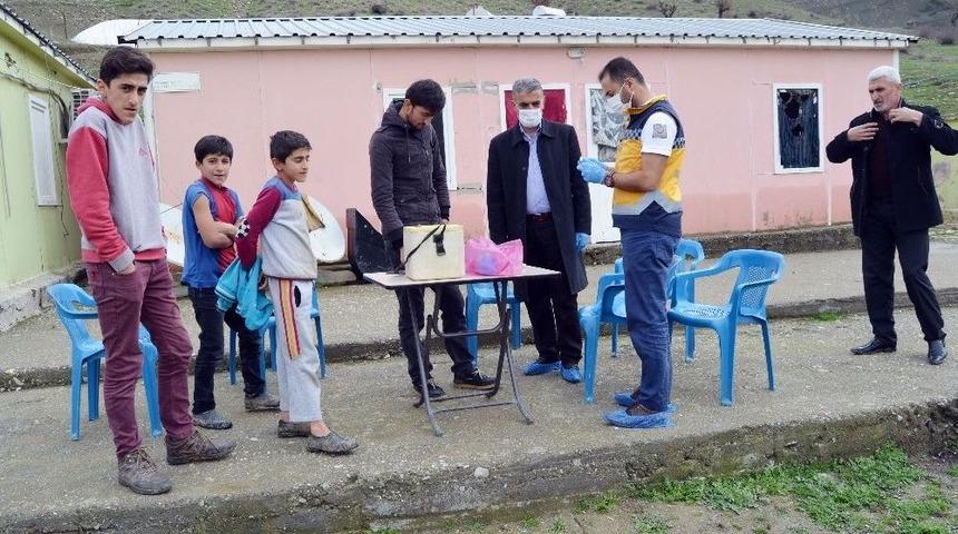 Tilki Tarafından Isırılan İnek Kuduz &Ccedil;ıktı, K&ouml;y Karantinaya Alındı
