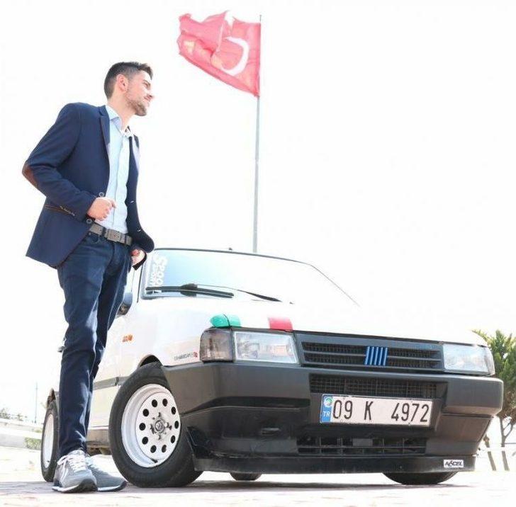 Kuşadası Kaza Kurbanı İki Genç İçin Ağlıyor G2