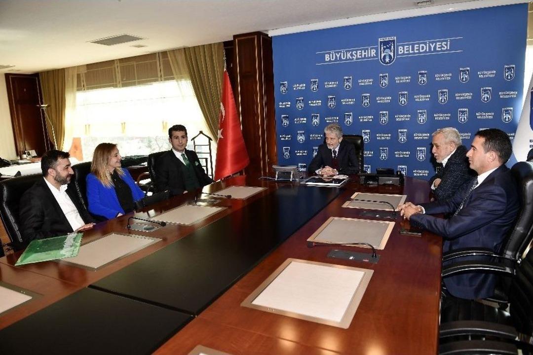 Başkan Tuna, Ak Parti Ankara İl&ccedil;e Teşkilatlarıyla İstişarelerine Devam Ediyor