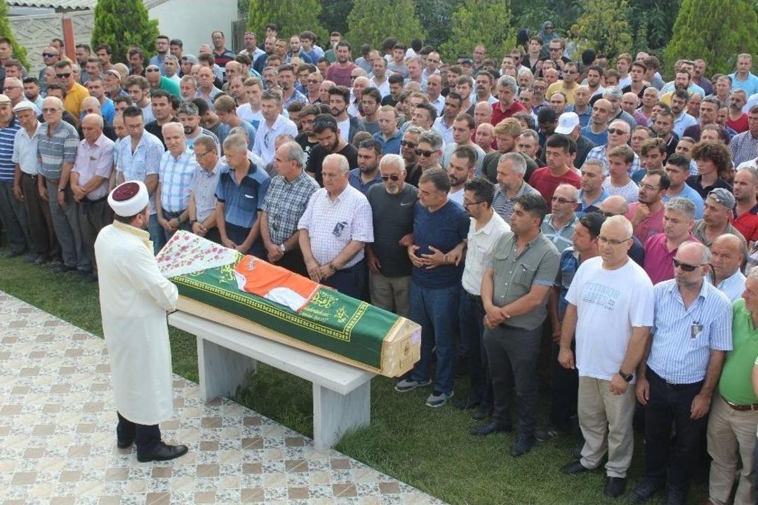 Beyza G&ouml;zyaşları Arasında Toprağa Verildi