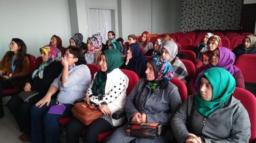 İzmit&rsquo;te Kadınlar Lavanta Yetiştirecek