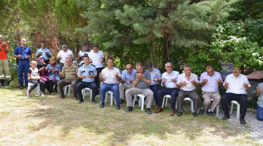 Kargı&rsquo;da Şehitlikler Ziyaret Edildi