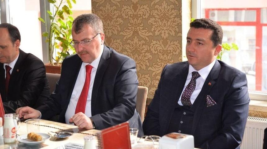 Milletvekili Halil Eldemir, Boz&uuml;y&uuml;k&rsquo;te Temaslarda Bulundu