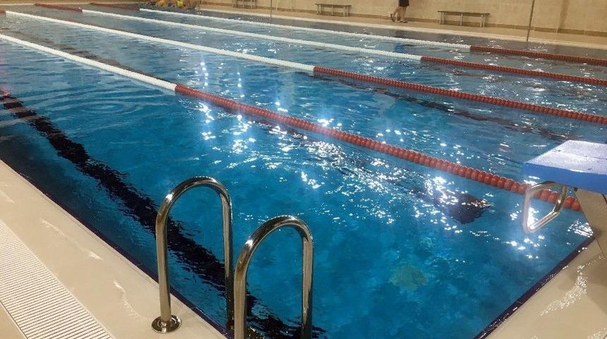 Bakan Bak: "abdi İpek&ccedil;i Spor Tesisi&rsquo;nin Yenilenmesi Zeytinburnu&rsquo;na Değer Katacak"