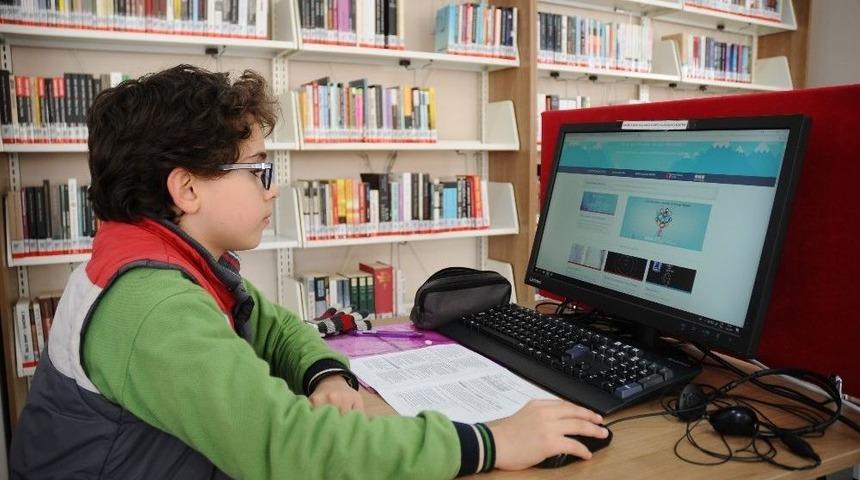 İnternet Erişimli Canlı Konferanslar B&uuml;y&uuml;k İlgi G&ouml;r&uuml;yor