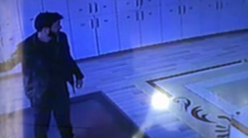 Anne İle 2 &Ccedil;ocuğunun Hırsızlıkları Kamerada