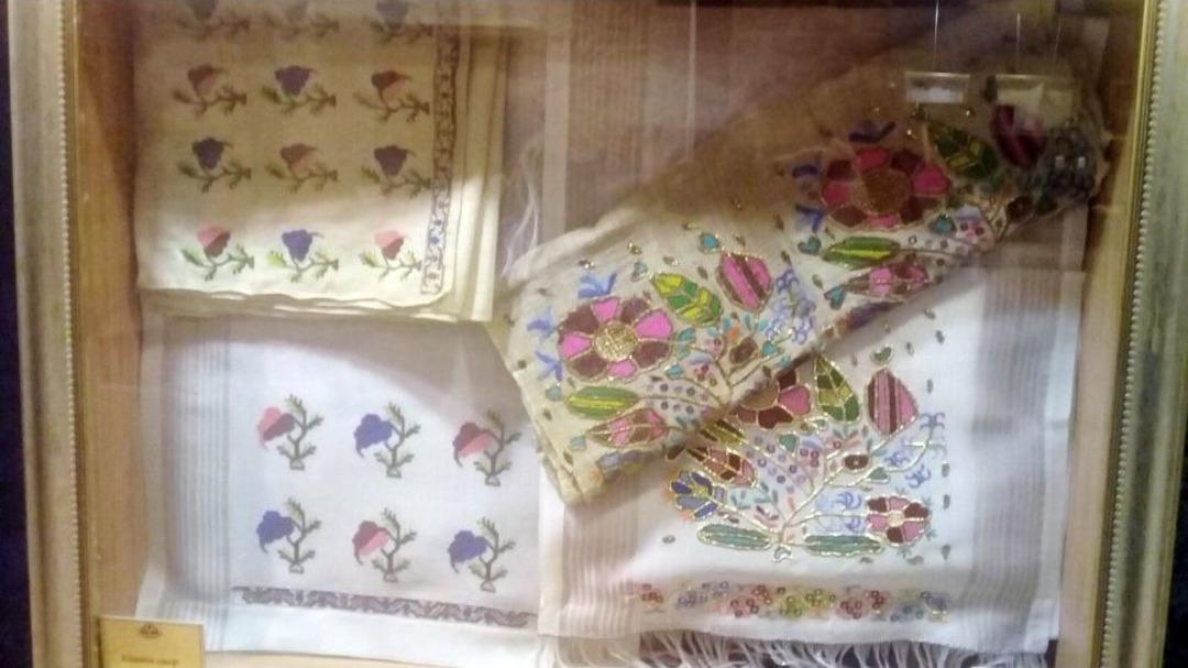 Dolmabah&ccedil;e Sarayı&rsquo;nda &ldquo;el Nakışları&rdquo; Sergisi A&ccedil;ıldı