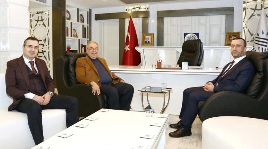 Başkan Kutlu İlbank Genel M&uuml;d&uuml;r&uuml; B&uuml;y&uuml;k&rsquo;&uuml; Ağırladı