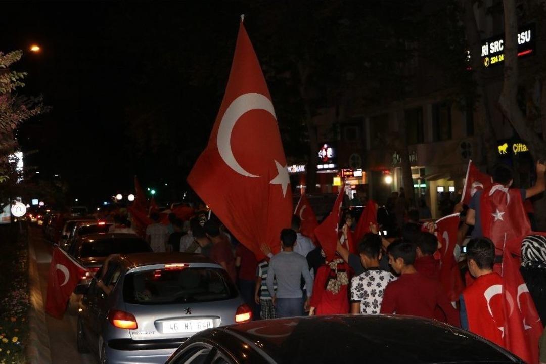 Kahramanmaraş&rsquo;ta 15 Temmuz Konvoyu