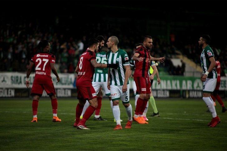 Spor Toto 1. Lig: Akın Çorap Giresunspor: 4 - Gazişehir Gaziantep: 1 G5