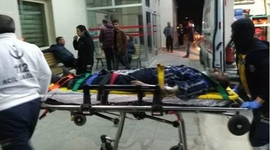 Adana&rsquo;da Trafik Kazası: 5 Yaralı