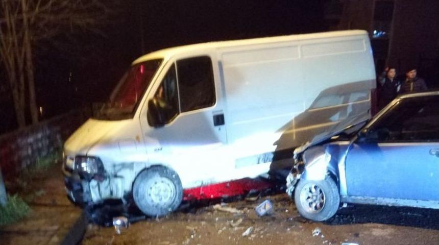 Alaplı&rsquo;da Trafik Kazası: 2 Yaralı