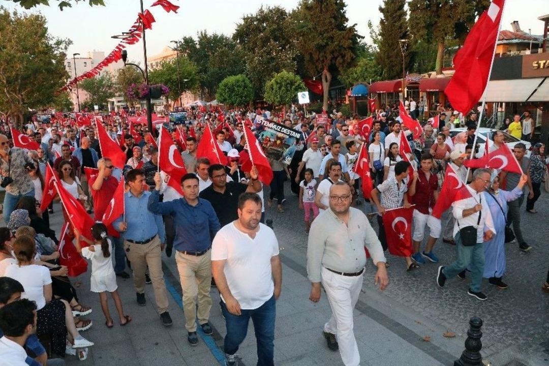 &Ccedil;anakkale&rsquo;de 15 Temmuz Milli Birlik Y&uuml;r&uuml;y&uuml;ş&uuml;