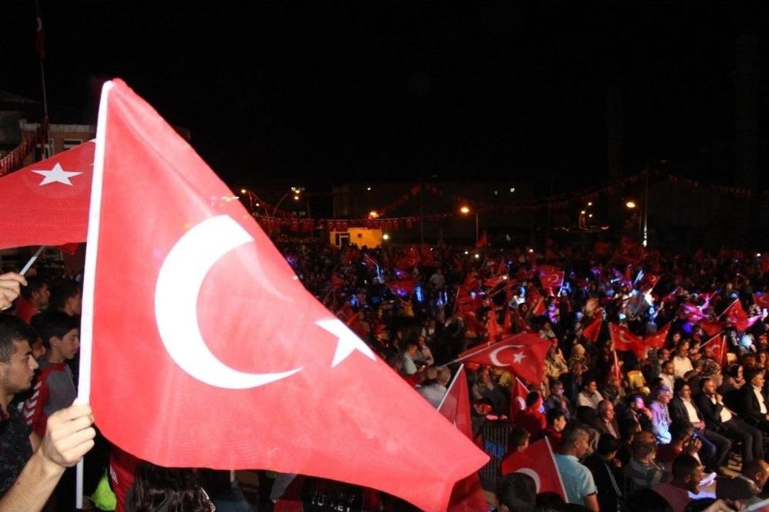 Ağrı&rsquo;da 15 Temmuz Y&uuml;r&uuml;y&uuml;ş&uuml;