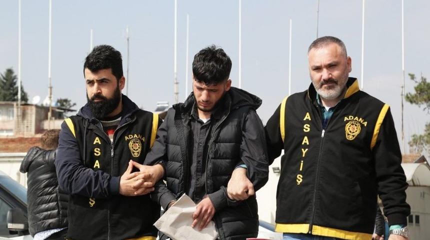 Silahlı Hırsız Yakayı Ele Verdi