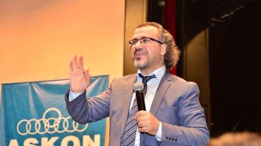 Aslanhan: &ldquo;annesini &Ouml;rnek Alan Erkek &Ccedil;ocuklar, Evlendiklerinde Eşlerini İdare Edemedikleri İ&ccedil;in Boşanıyor&rdquo;