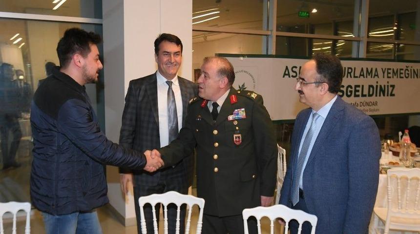 Osmangazi&rsquo;de Asker Adayları Vatan N&ouml;betine Uğurlandı