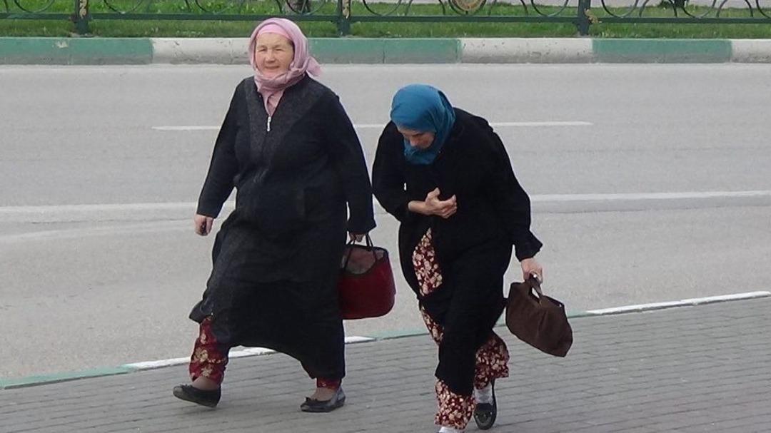 Lodos Bursa&rsquo;da Vatandaşları Dans Ettirdi