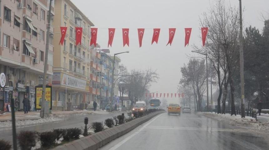 Şehitler İ&ccedil;in T&uuml;rk Bayrağı &Ccedil;ağrısı