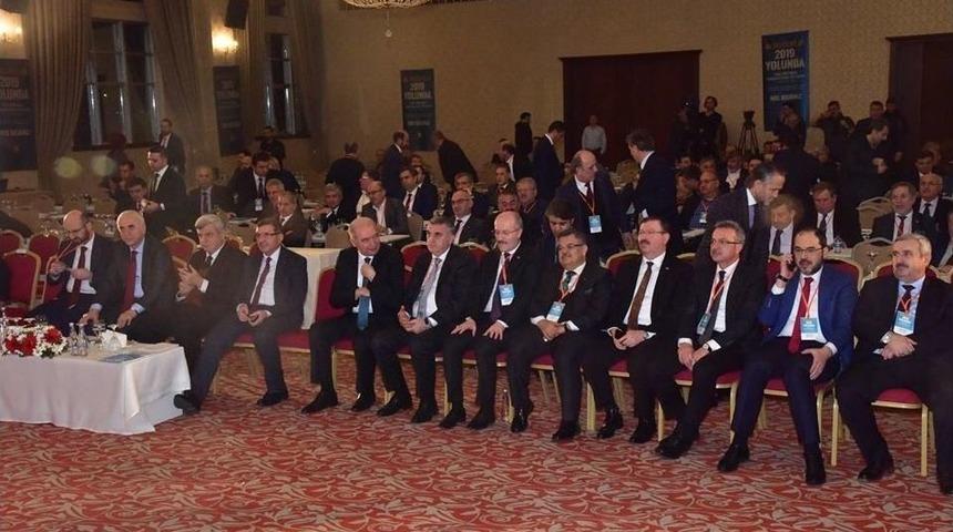 Başkan Yağcı, Yerel Y&ouml;netimler Marmara B&ouml;lge Toplantısı&rsquo;na Katıldı