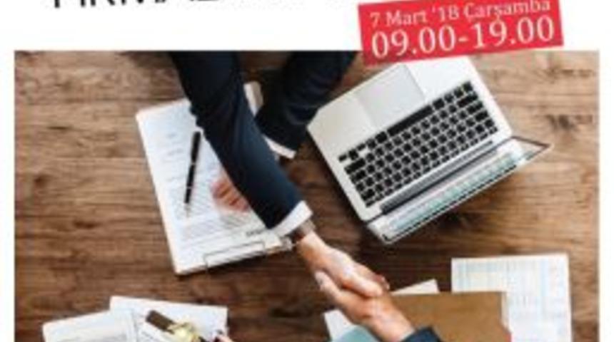 Ag&uuml; Mezunlarını Firmalarla Buluşturuyor