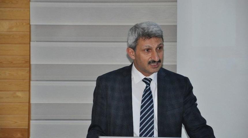 Prof. Dr. Şenel: &ldquo;yaşananları Bir B&uuml;t&uuml;n Olarak Ele Almalı&rdquo;