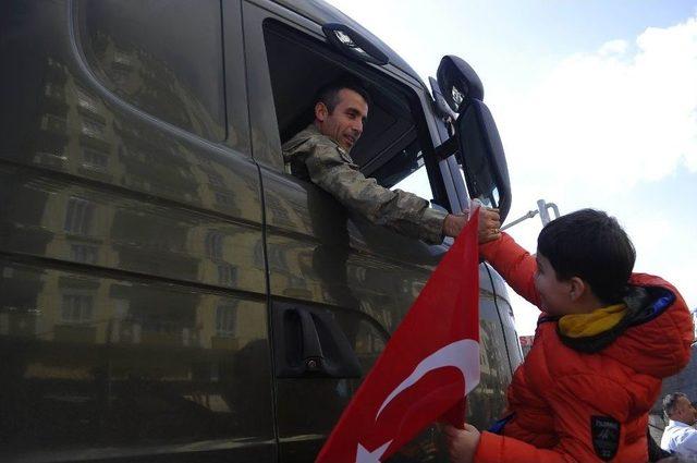 Mehmetçik Afrin’a Uğurlandı