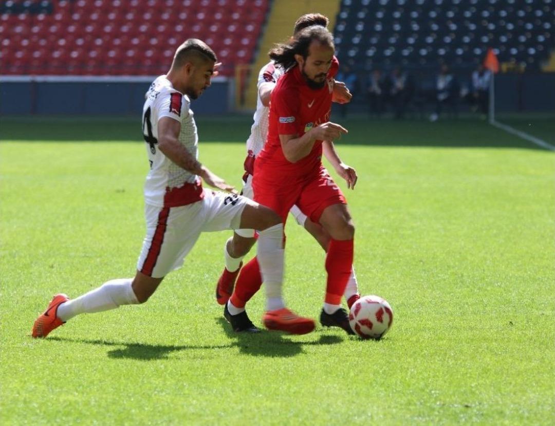 Spor Toto 1. Lig: Gaziantepspor: 1 - Balıkesirspor: 3