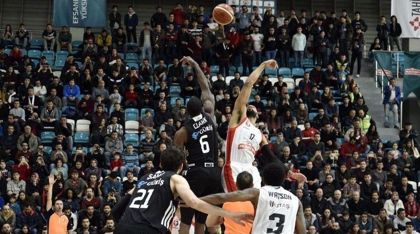 Tahincioğlu Basketbol S&uuml;per Ligi: Muratbey Uşak: 65 - Beşiktaş Sompo Japan: 75