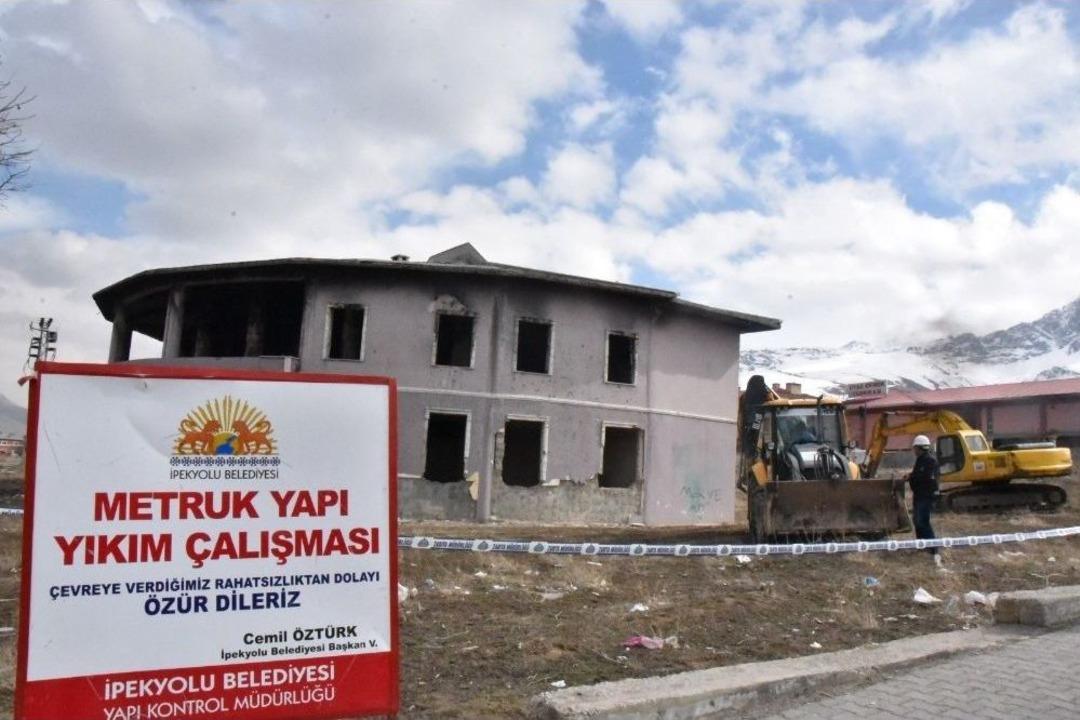 İpekyolunda Yıkım Bu Kez Huzur Ve Temizlik İ&ccedil;indi