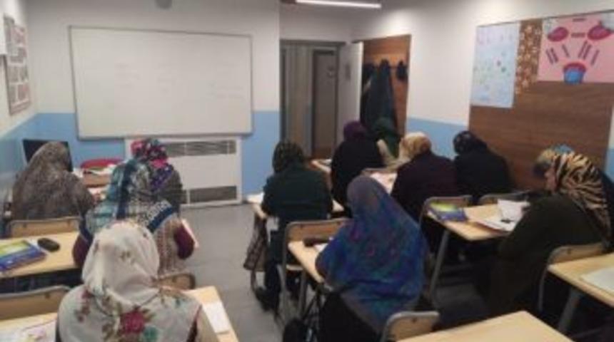 Okur-yazar Seferberliğinde Gebze&rsquo;de İlk Kurslar Başladı