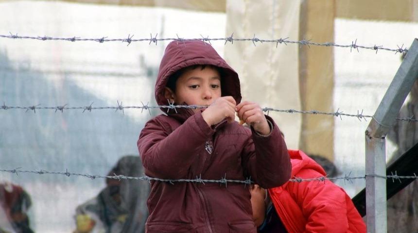 Dikili&rsquo;de 154 Ka&ccedil;ak G&ouml;&ccedil;men Yakalandı