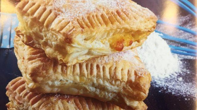 Pudra Şekerli Mozzarella Pie