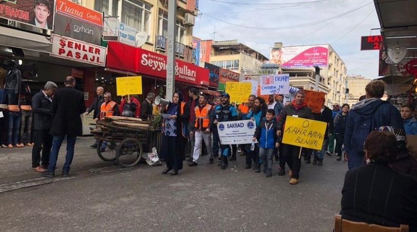 Depreme Dikkat &Ccedil;ekmek İ&ccedil;in Y&uuml;r&uuml;y&uuml;ş Yaptılar