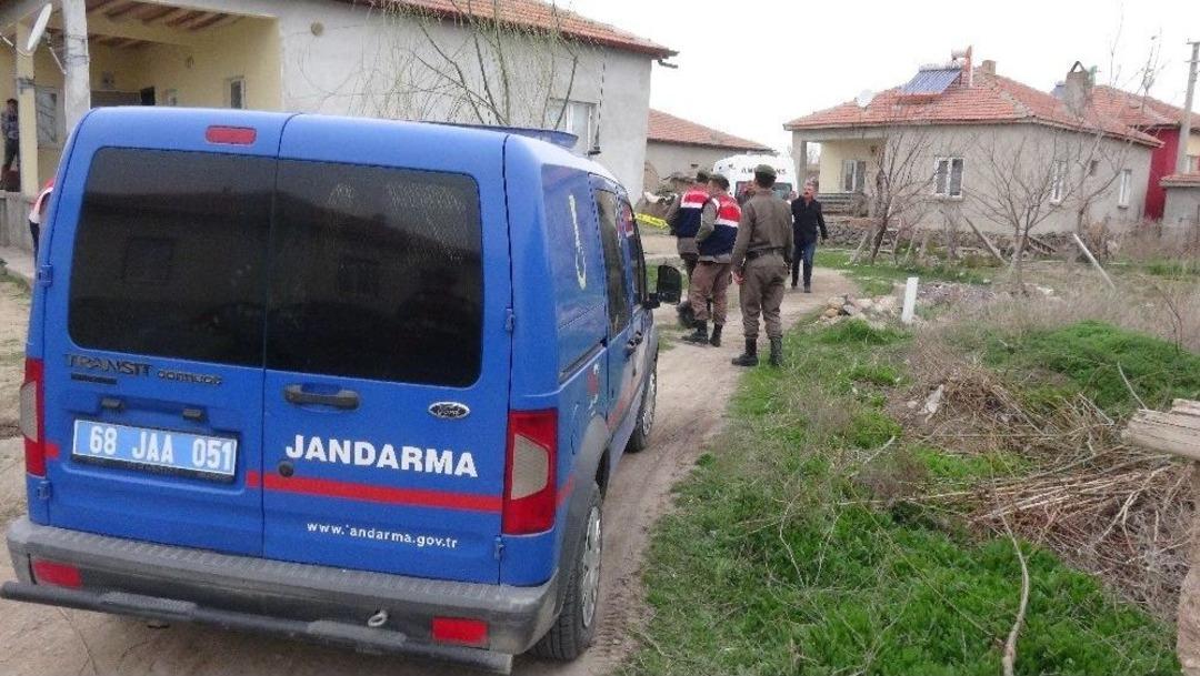 18 Yaşındaki Gen&ccedil; Tartıştığı Arkadaşını &Ouml;ld&uuml;rd&uuml;