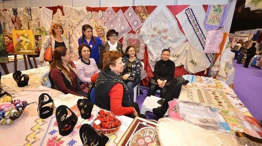 İzmirli Kadınlara Özel