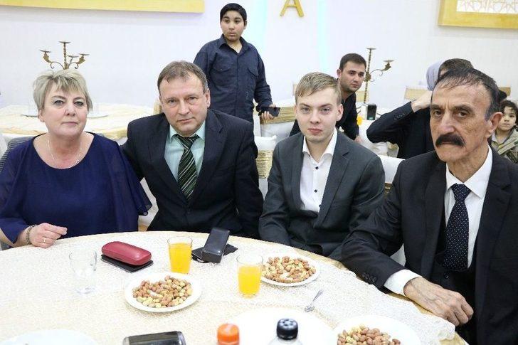 Alman Hemşireye Türk Usulü Düğün G2