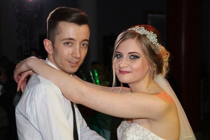 Alman Hemşireye Türk Usulü Düğün G3