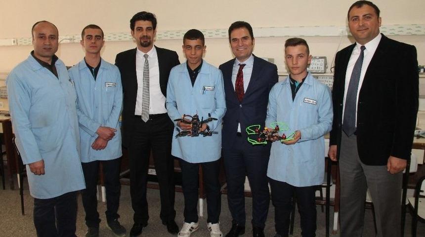 &Ouml;ğrencilerin Hız Dronu Dikkat &Ccedil;ekti